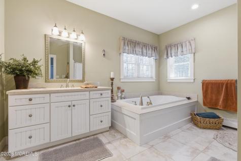179 Denton Lane Jackson NJ 08527