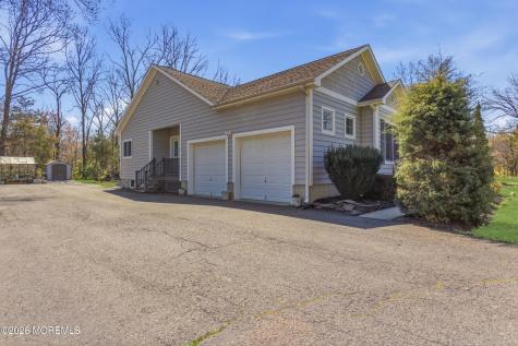 179 Denton Lane Jackson NJ 08527