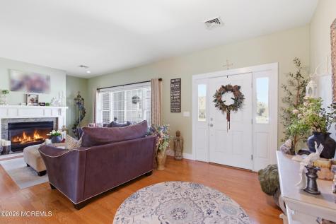 179 Denton Lane Jackson NJ 08527