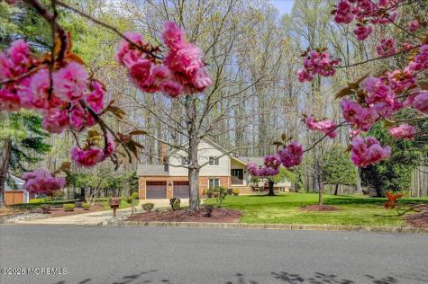 92 Fox Chase Court Freehold NJ 07728