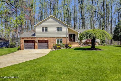 92 Fox Chase Court Freehold NJ 07728