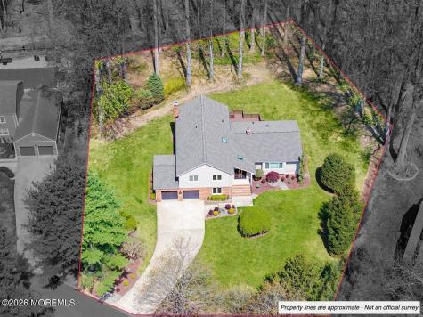 92 Fox Chase Court Freehold NJ 07728
