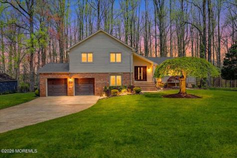 92 Fox Chase Court Freehold NJ 07728