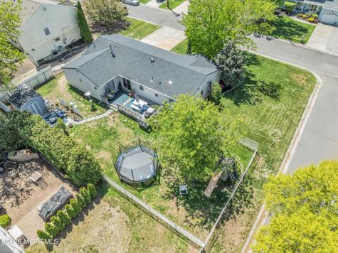 90 Kentucky Avenue Middletown NJ 07748