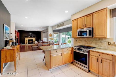 9 Cecilia Court Howell NJ 07731