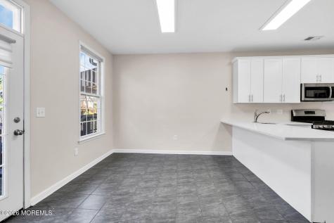 21 Prague Place Lakewood NJ 08701