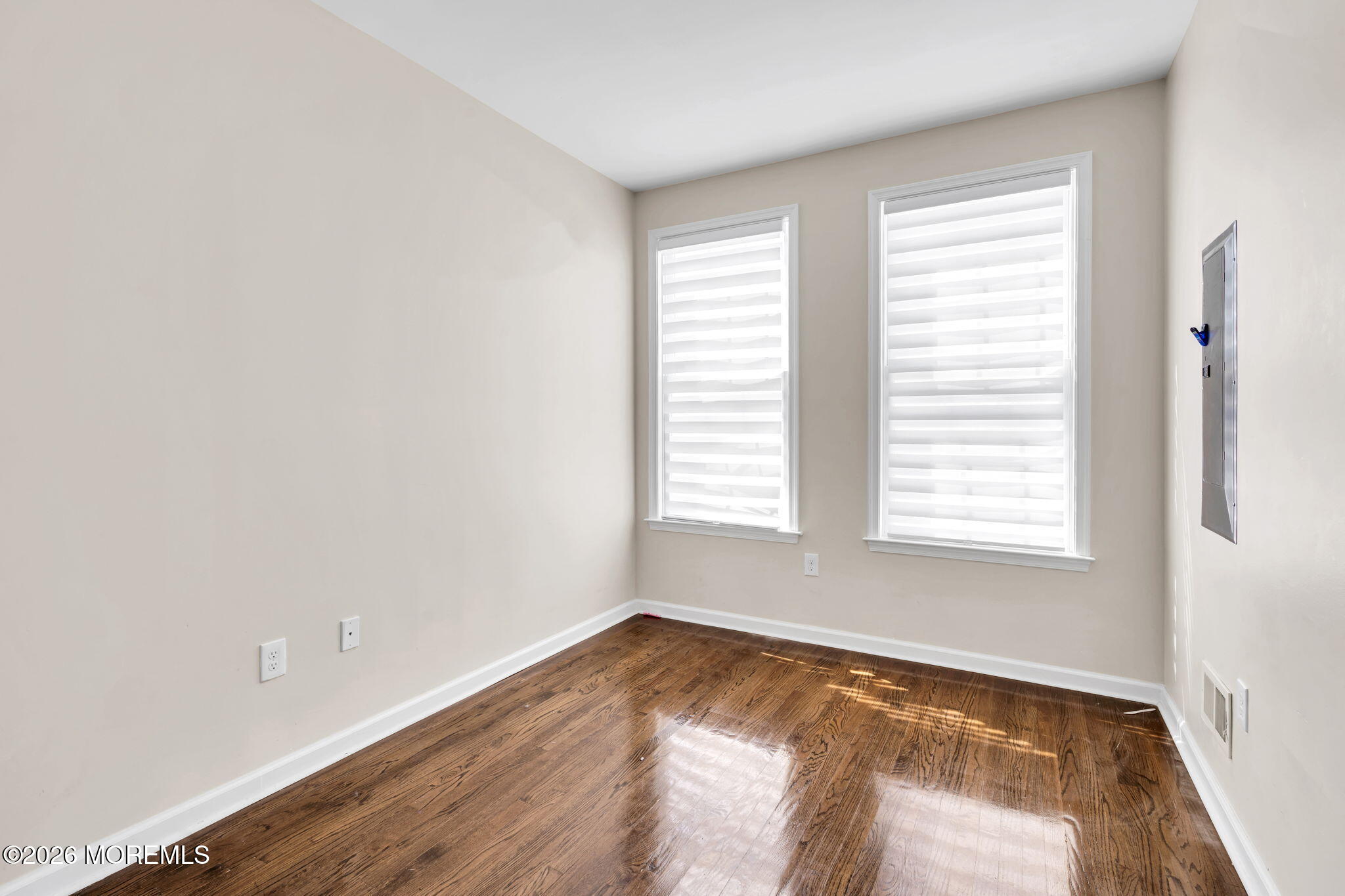 21 Prague Place Lakewood NJ 08701