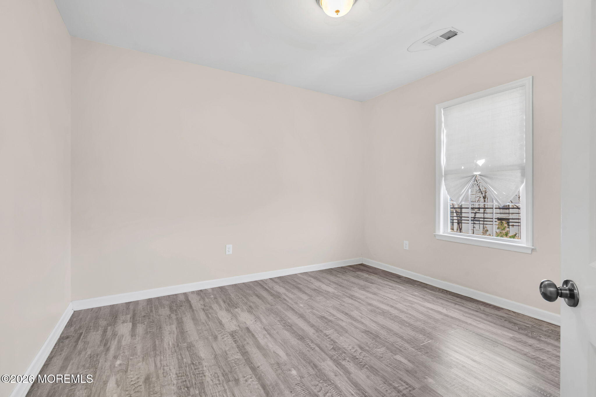 21 Prague Place Lakewood NJ 08701