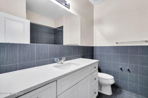 21 Prague Place Lakewood NJ 08701