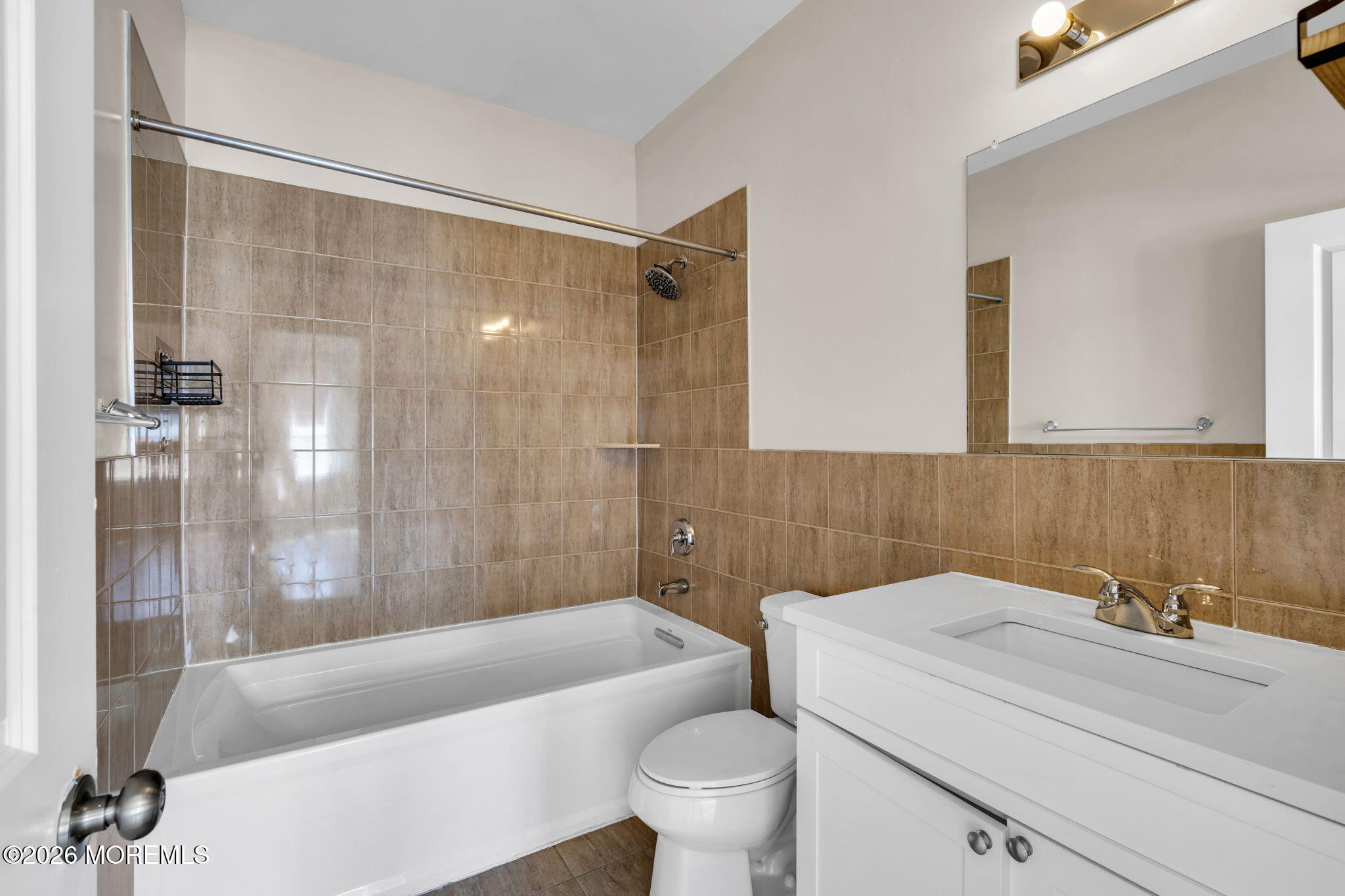 21 Prague Place Lakewood NJ 08701