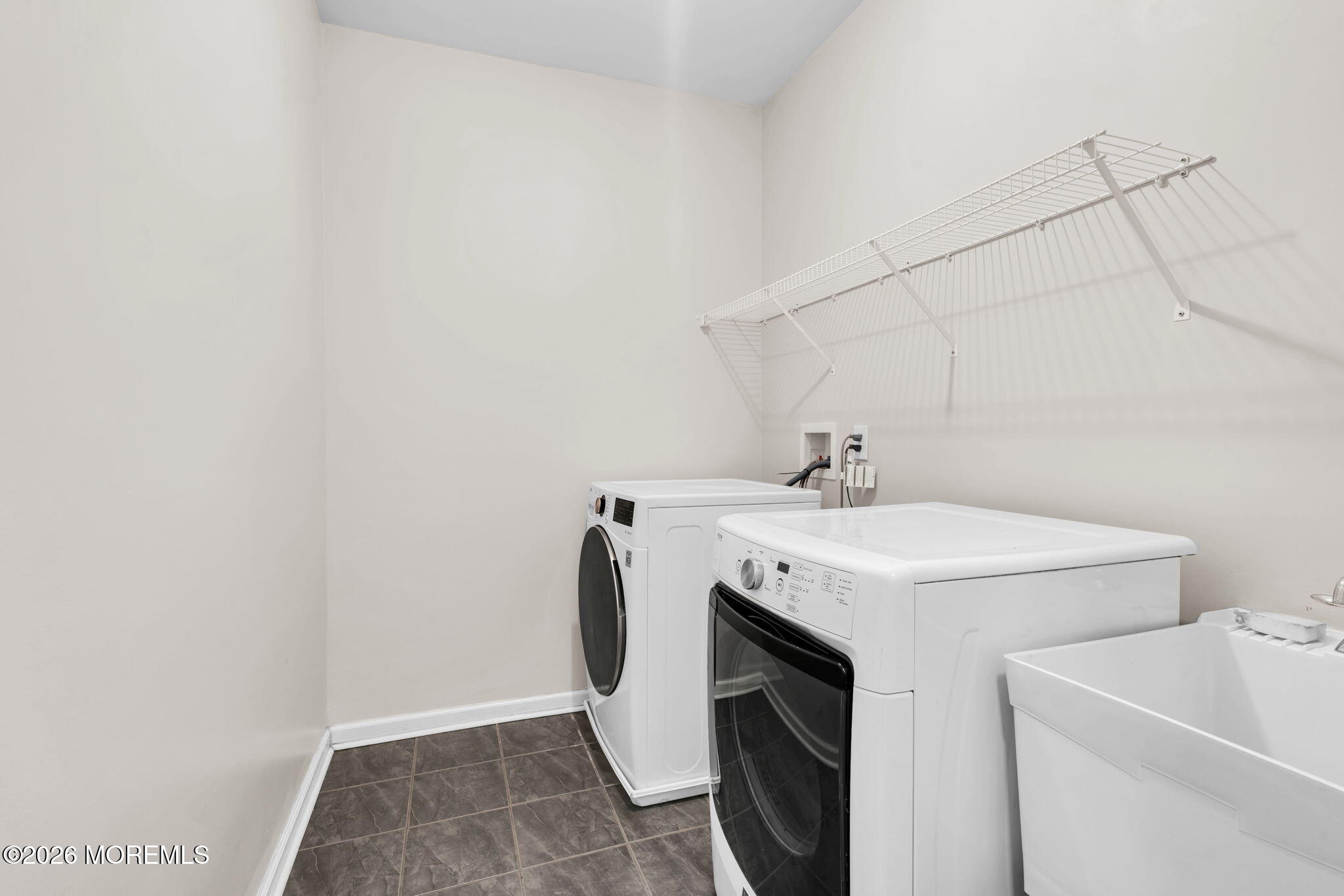 21 Prague Place Lakewood NJ 08701