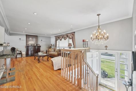 676 Rutgers Place Paramus NJ 07652