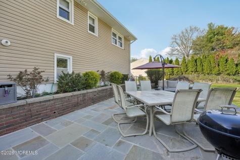 676 Rutgers Place Paramus NJ 07652