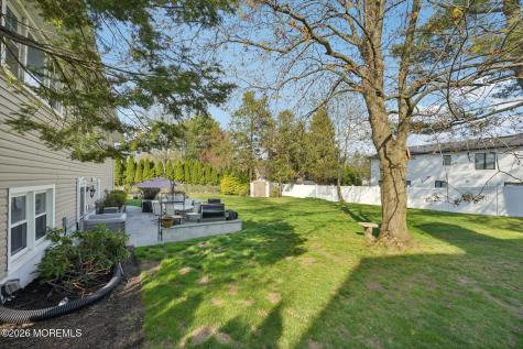676 Rutgers Place Paramus NJ 07652