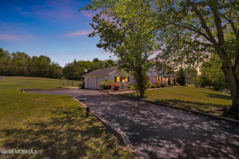 192 Yorkshire Terrace Wrightstown NJ 08562