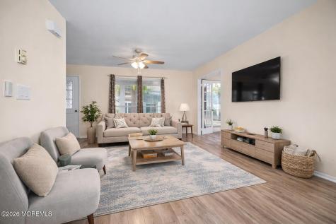 823B Liverpool Circle Manchester NJ 08759