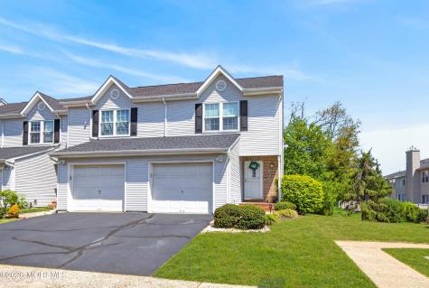 6 Lorenzo Court Matawan NJ 07747