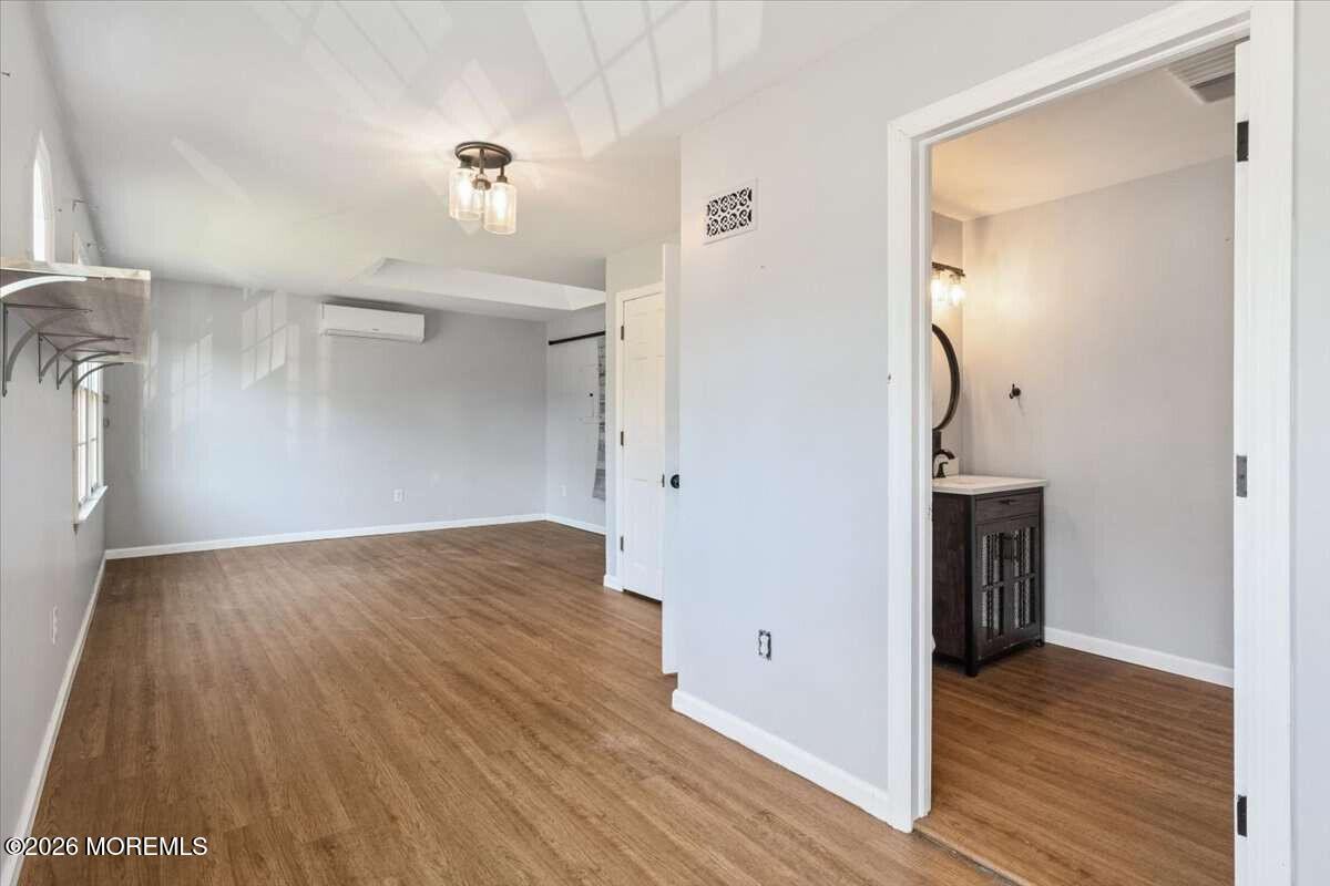 93 Elton Avenue Hamilton NJ 08620