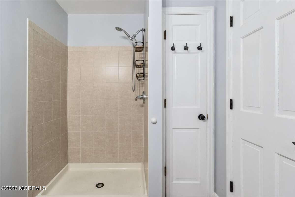 93 Elton Avenue Hamilton NJ 08620