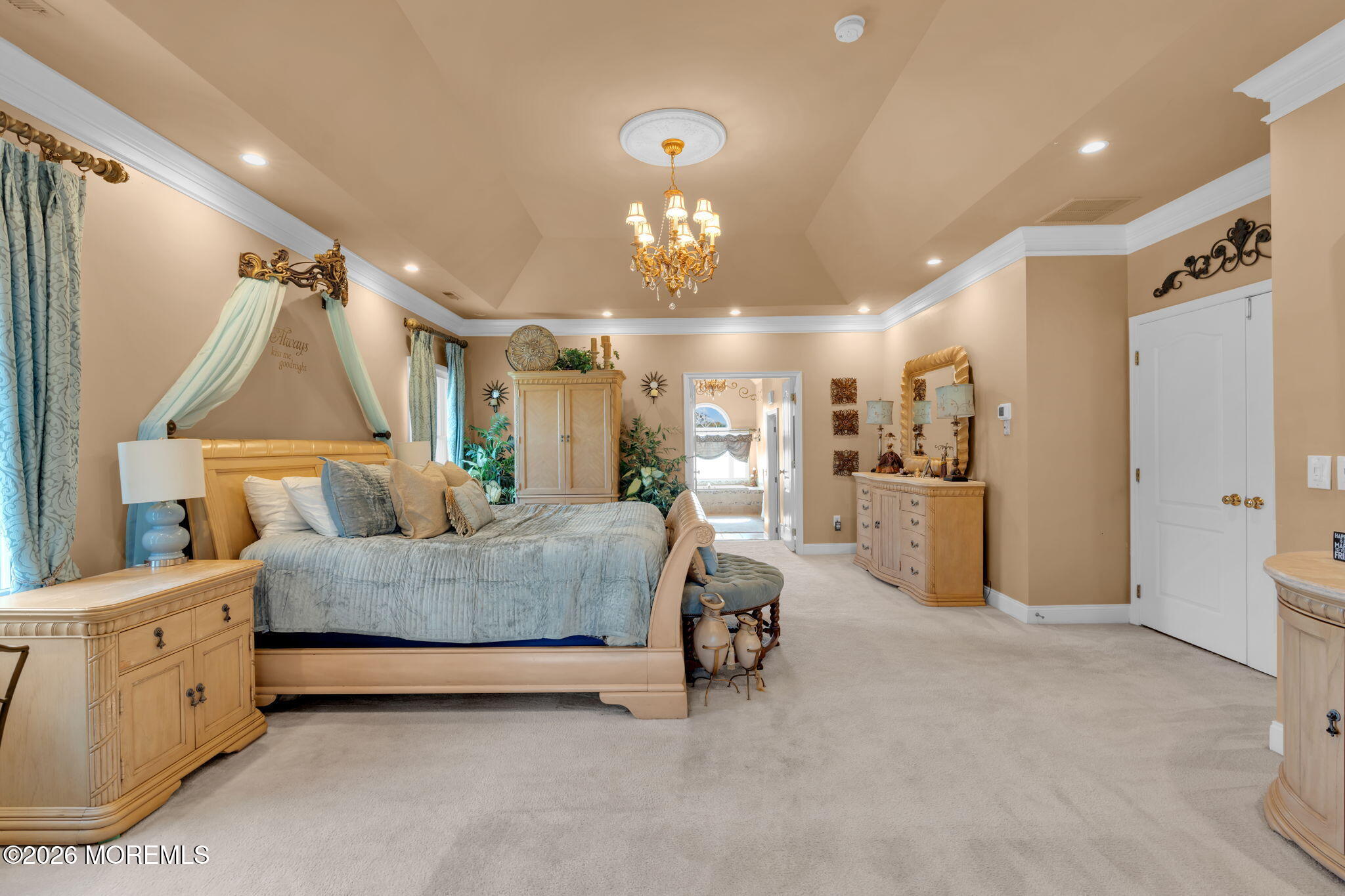 5 Roxy Court Farmingdale NJ 07727