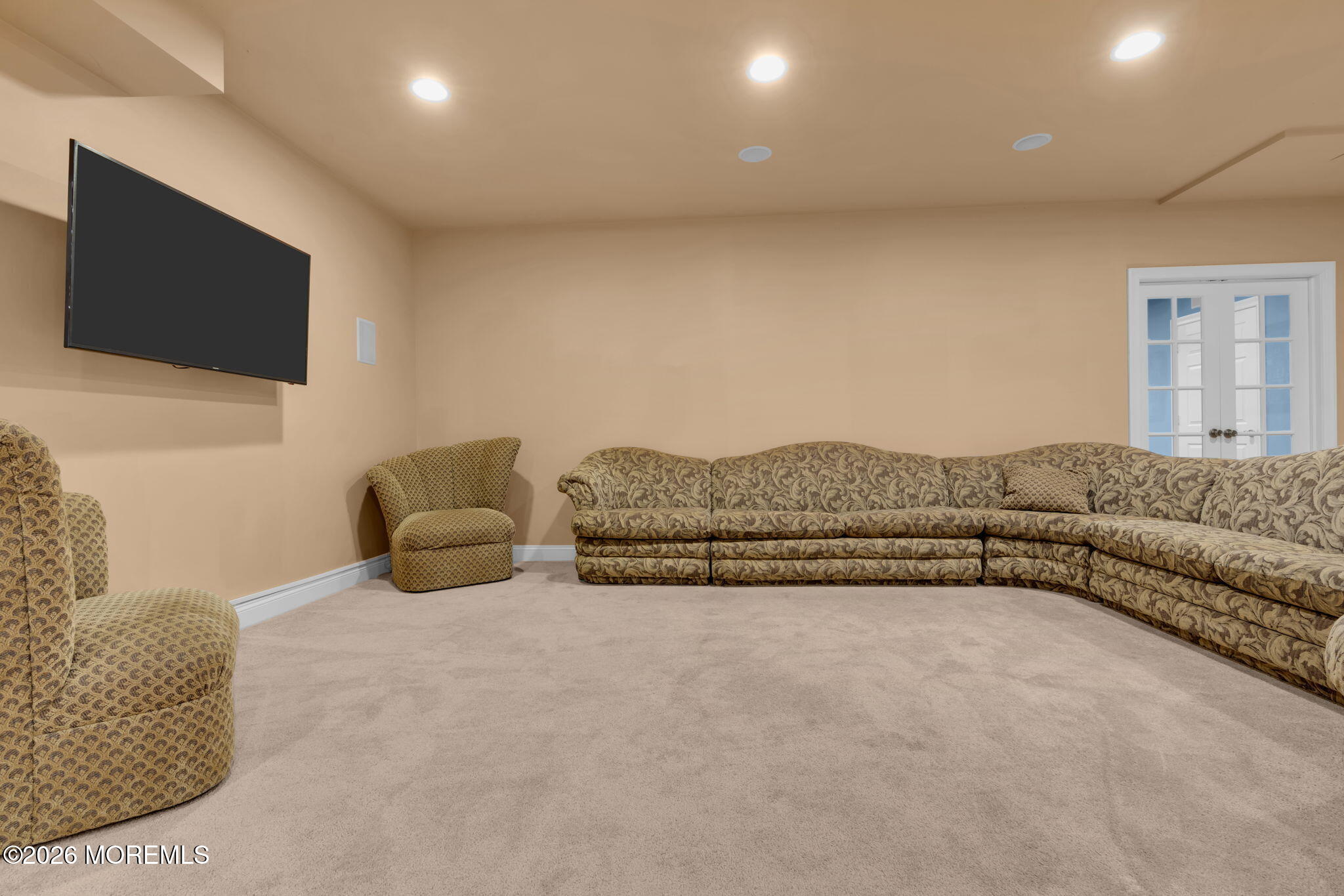 5 Roxy Court Farmingdale NJ 07727