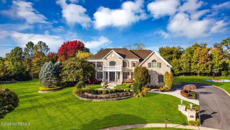 5 Roxy Court Farmingdale NJ 07727