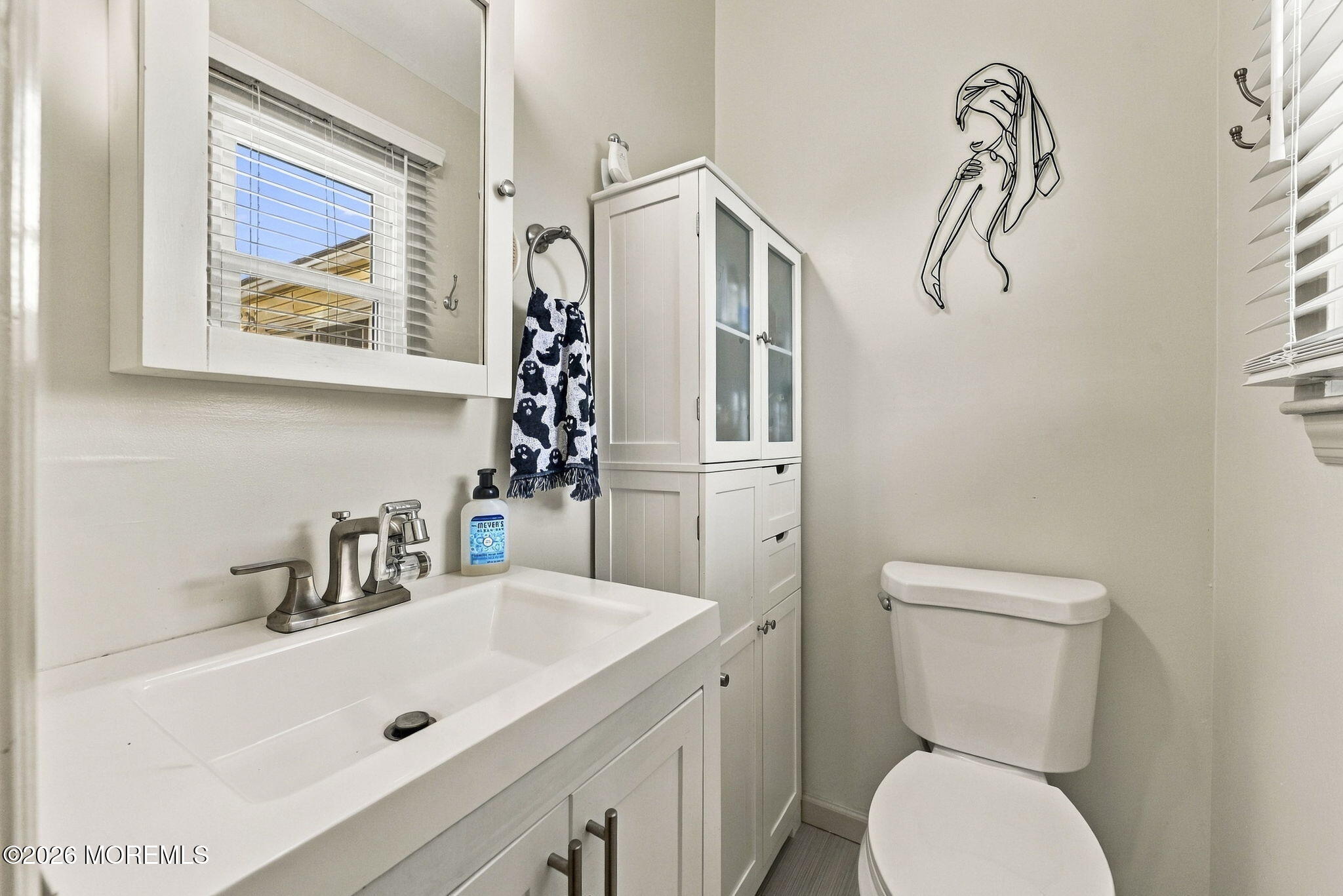 54 Boulevard E Laurence Harbor NJ 07735