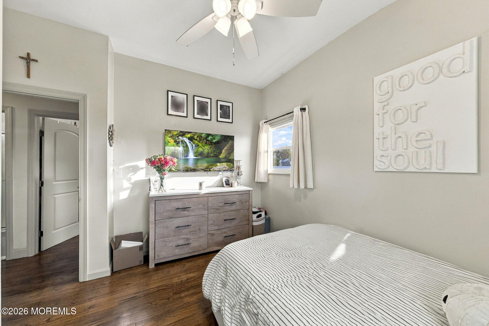 54 Boulevard E Laurence Harbor NJ 07735