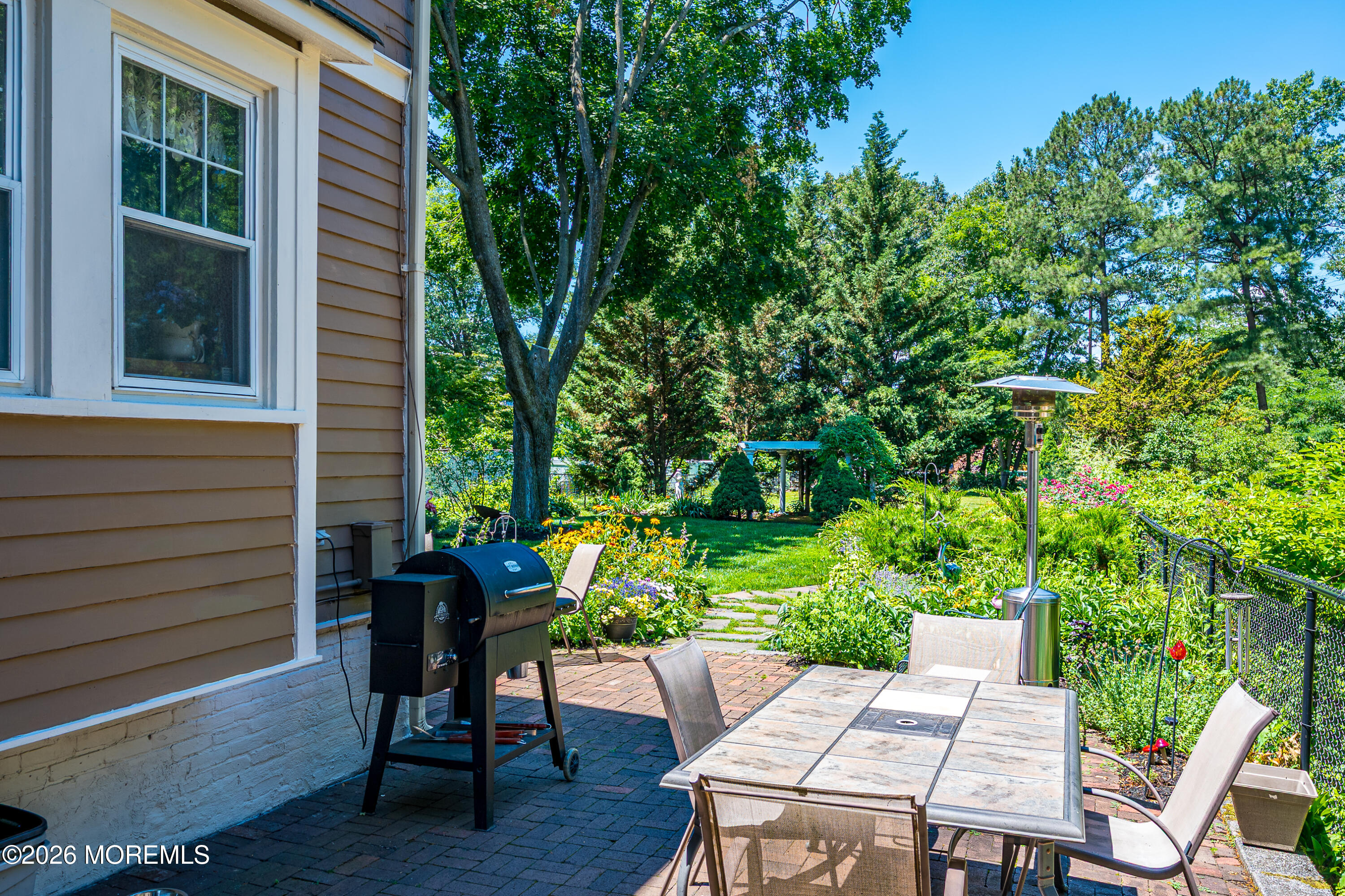 23 Rose Street Metuchen NJ 08840