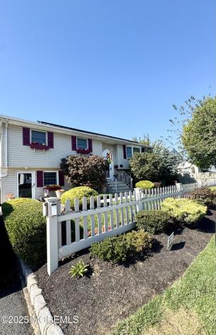 902 10th Street Union Beach NJ 07735