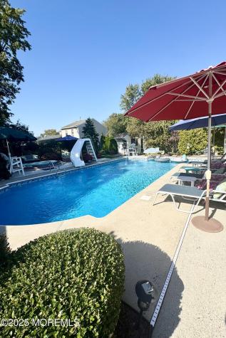 902 10th Street Union Beach NJ 07735