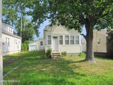 521 E Point Pleasant Avenue Ocean Gate NJ 08740