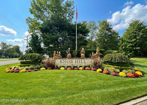 10 Winged Foot Drive Manalapan NJ 07726
