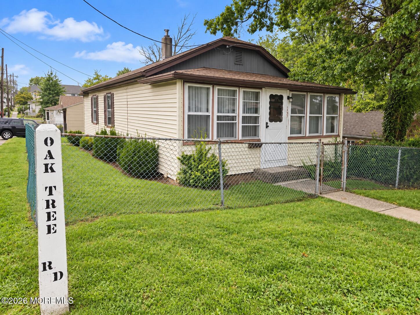 1452 Oak Tree Road Iselin NJ 08830