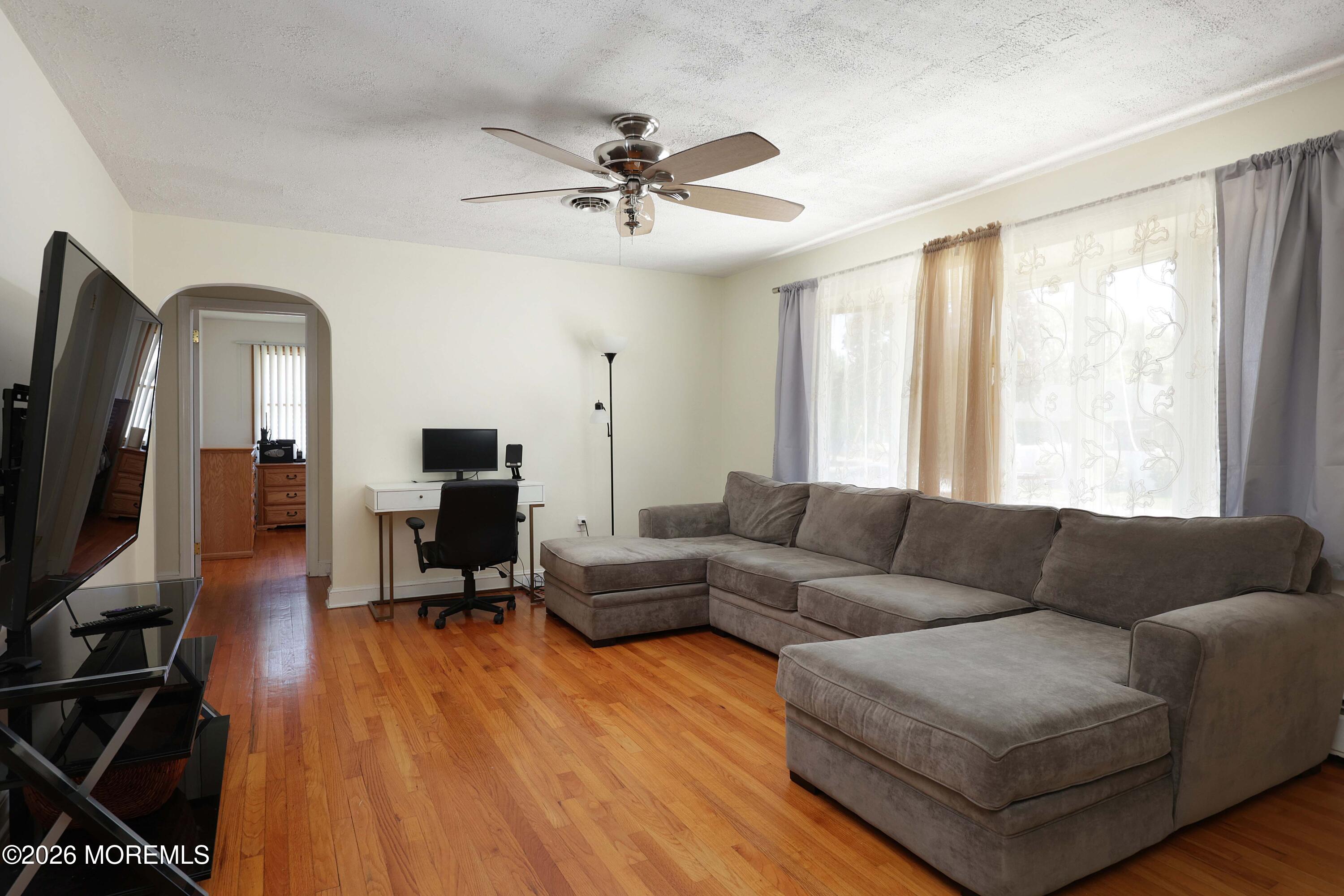 530 E Woodland Avenue Toms River NJ 08753