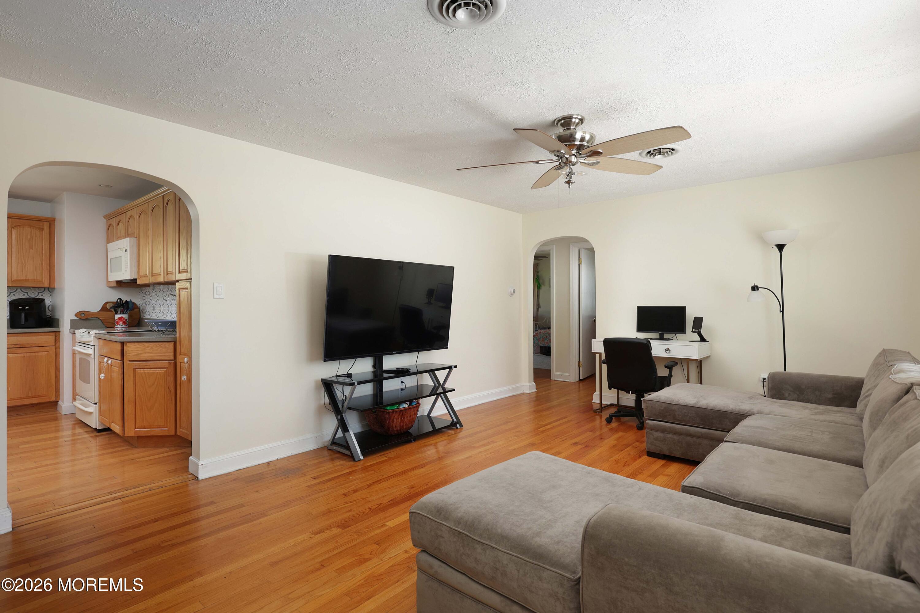 530 E Woodland Avenue Toms River NJ 08753