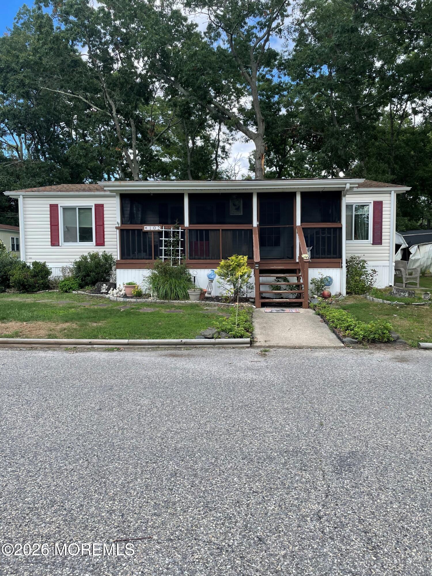Barnegat NJ, 102 Cedar Lane