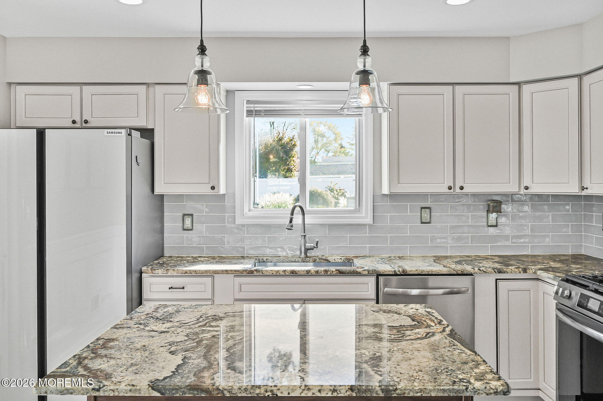 12 Tanglewood Road Middletown NJ 07748