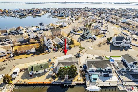 3251 Oceanic Drive Toms River NJ 08753