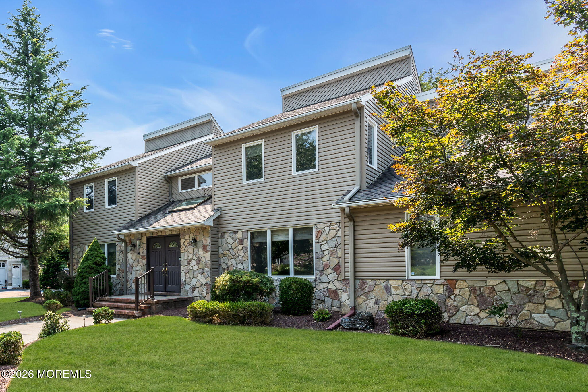 15 Oxford Drive Ocean Twp NJ 07712