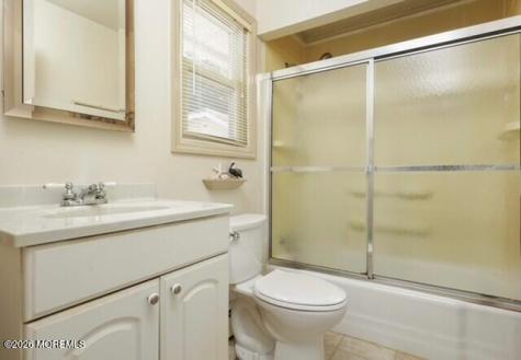 809 Shadylawn Way Cliffwood Beach NJ 07735