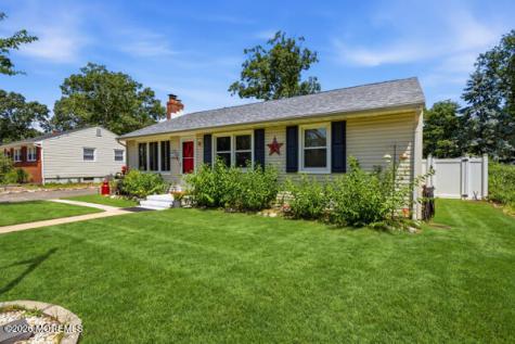 424 Prospect Avenue Pine Beach NJ 08741