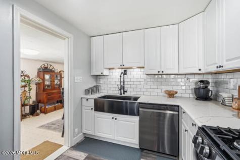 424 Prospect Avenue Pine Beach NJ 08741