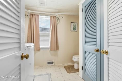 424 Prospect Avenue Pine Beach NJ 08741