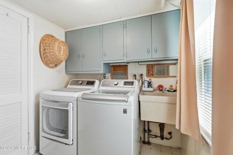 424 Prospect Avenue Pine Beach NJ 08741