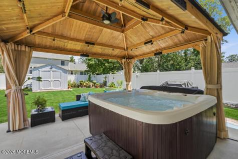 424 Prospect Avenue Pine Beach NJ 08741