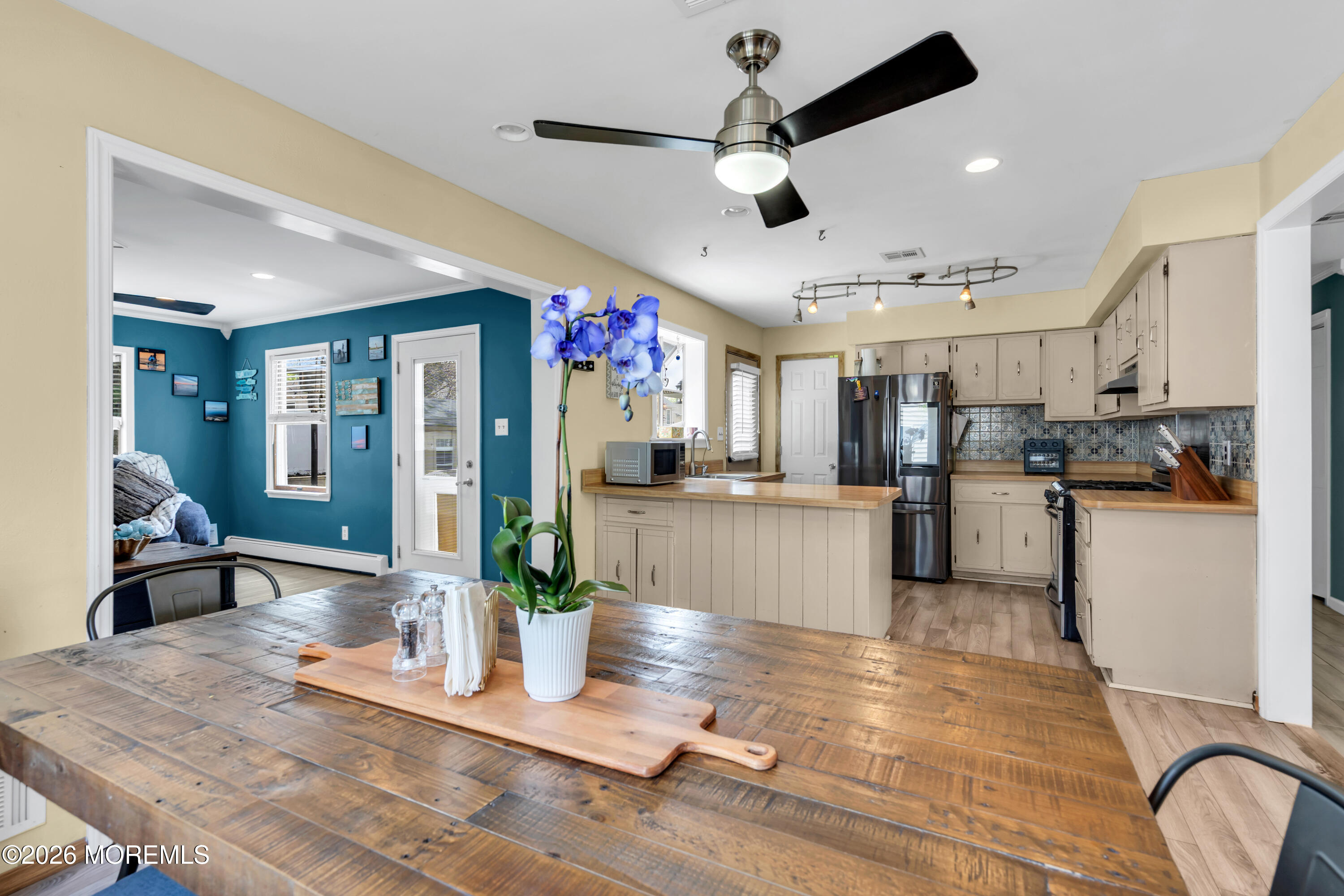 417 Anchor Avenue Beachwood NJ 08722