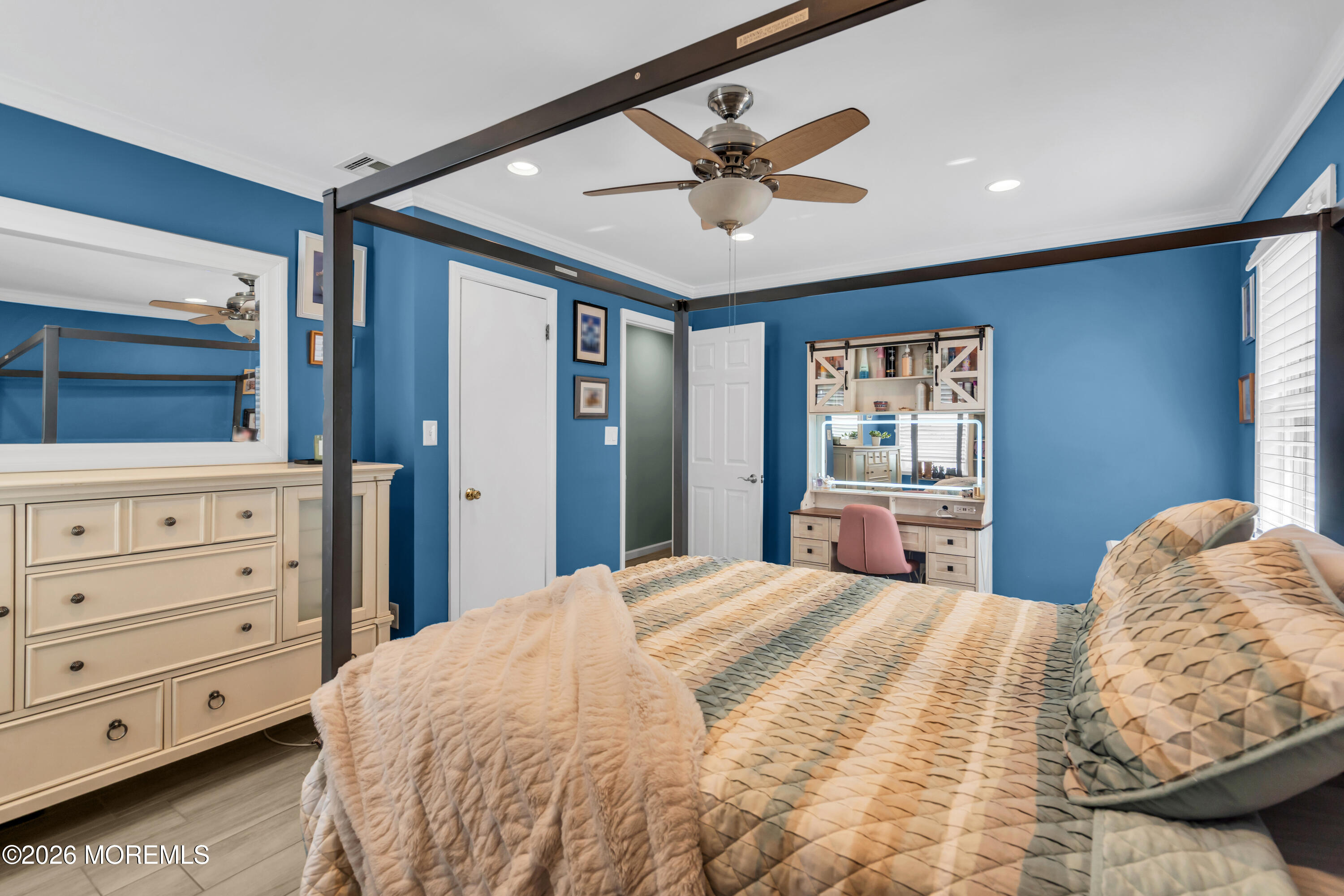 417 Anchor Avenue Beachwood NJ 08722