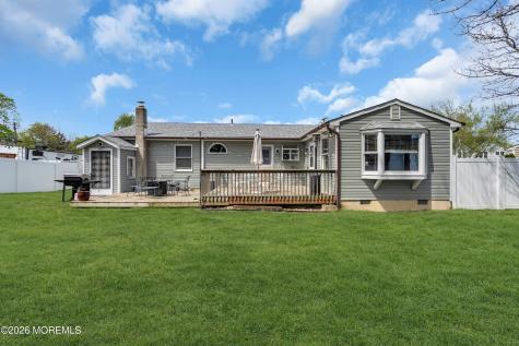 417 Anchor Avenue Beachwood NJ 08722
