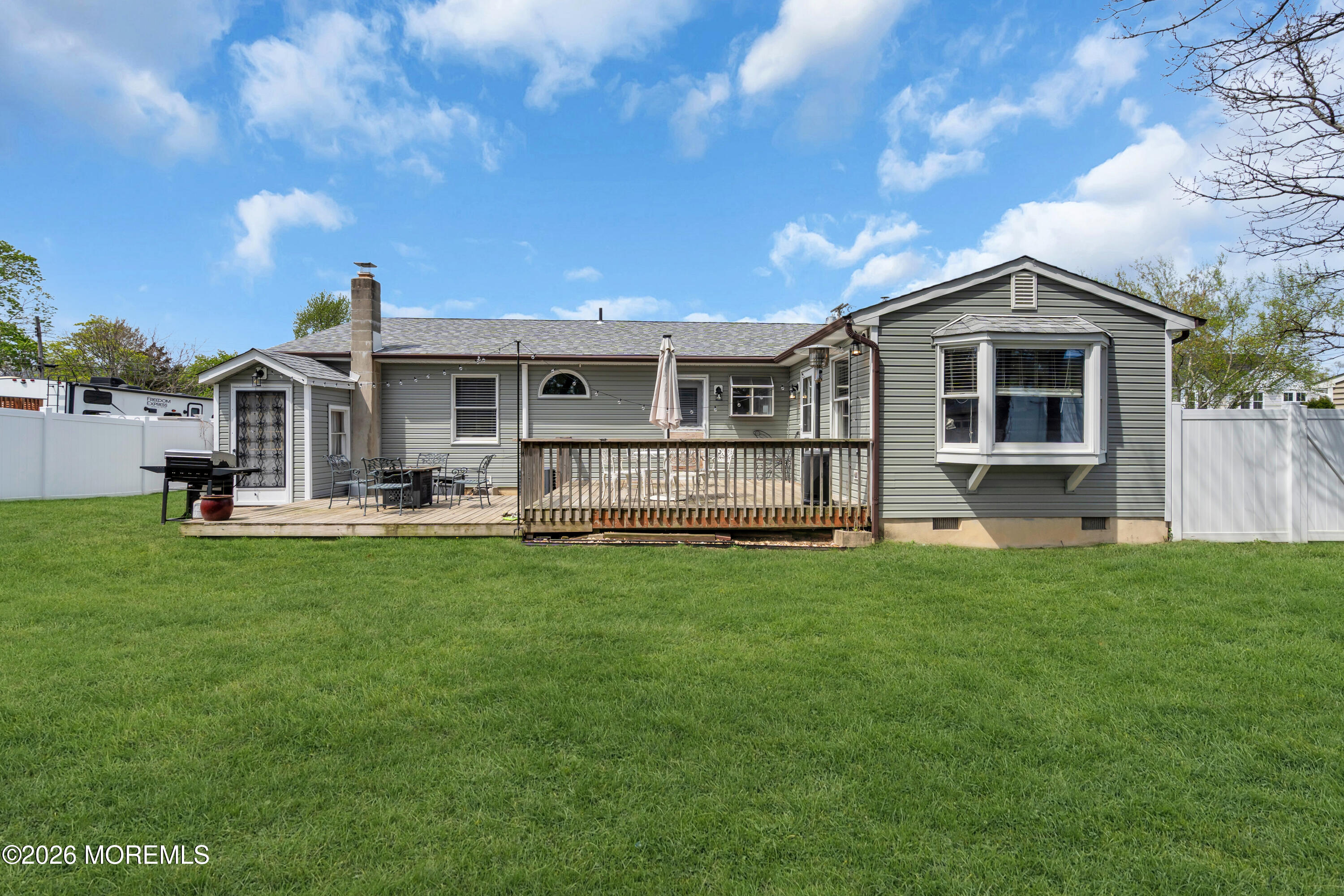 417 Anchor Avenue Beachwood NJ 08722